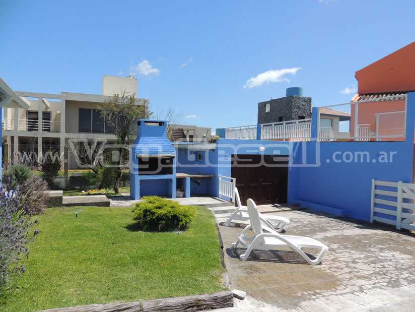 Alquilo Casa El Descanso Norte en Villa Gesell zona Barrio Norte a 20 mts de la Playa