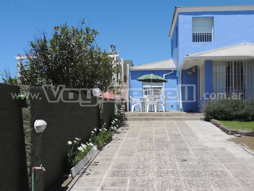 Alquilo Casa El Descanso Norte en Villa Gesell zona Barrio Norte a 20 mts de la Playa
