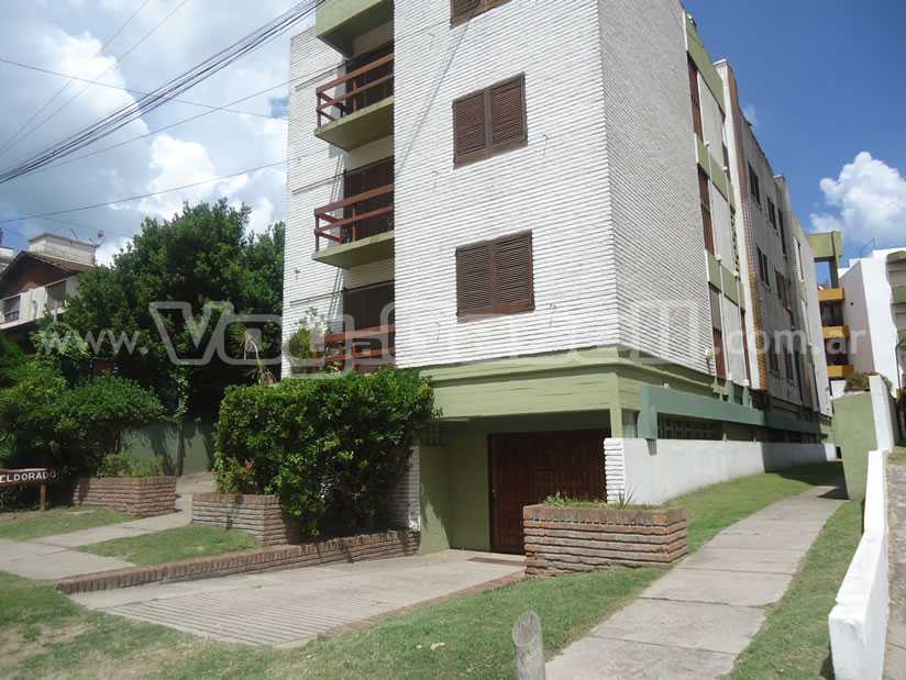 Alquilo Departamento El Dorado 2D en Villa Gesell zona Barrio Norte a 150 Mts de la Playa 