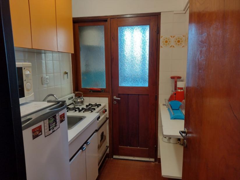 Alquilo Departamento El Dorado 2D en Villa Gesell zona Barrio Norte a 150 Mts de la Playa 