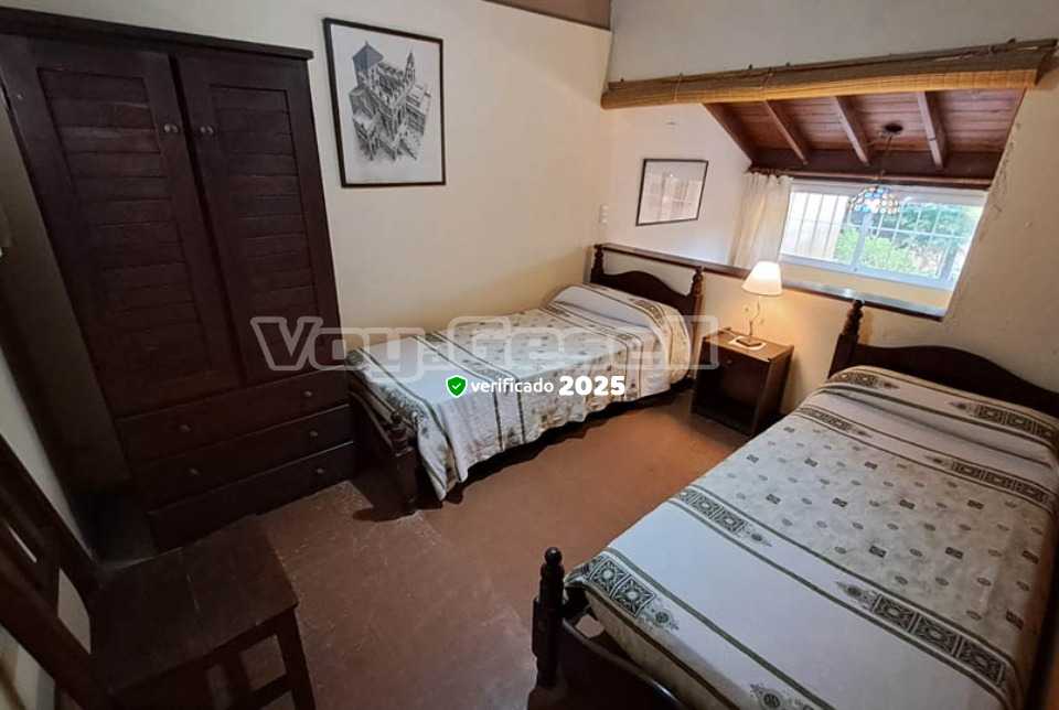 Alquilo Duplex El Estudio en Villa Gesell zona Barrio Norte a 250 mts de la Playa