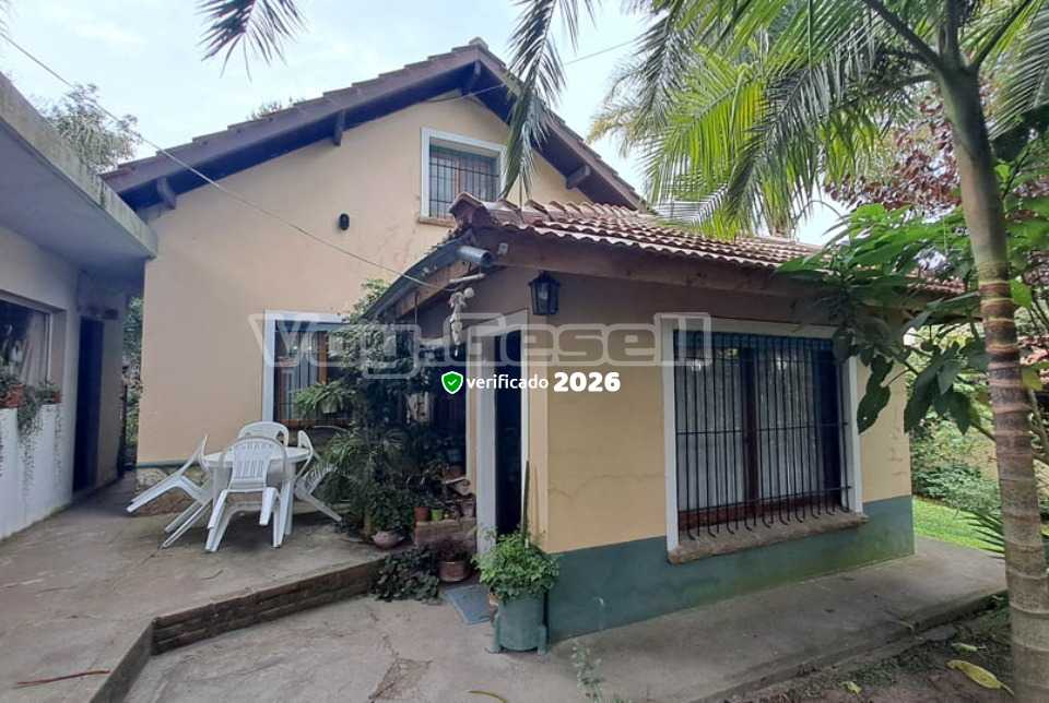 Alquilo Casa El Extranjero en Villa Gesell zona Centro a 1000 Mts de la Playa 