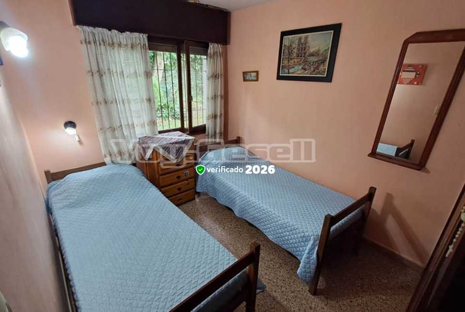 Alquilo Casa El Extranjero en Villa Gesell zona Centro a 1000 Mts de la Playa