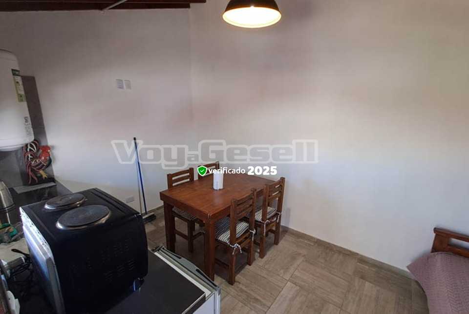 Alquilo Departamento El Lugar en Villa Gesell zona Sur a 230 mts de la Playa 