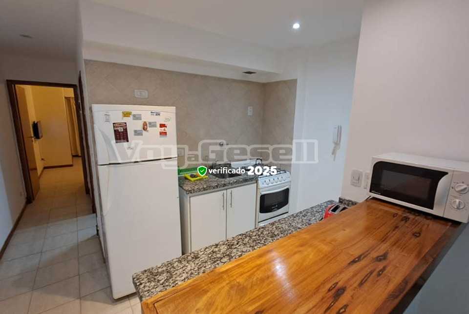 Alquilo Departamento El Virrey del Mar 2 Amb en Villa Gesell zona Centro a 120 Mts de la Playa