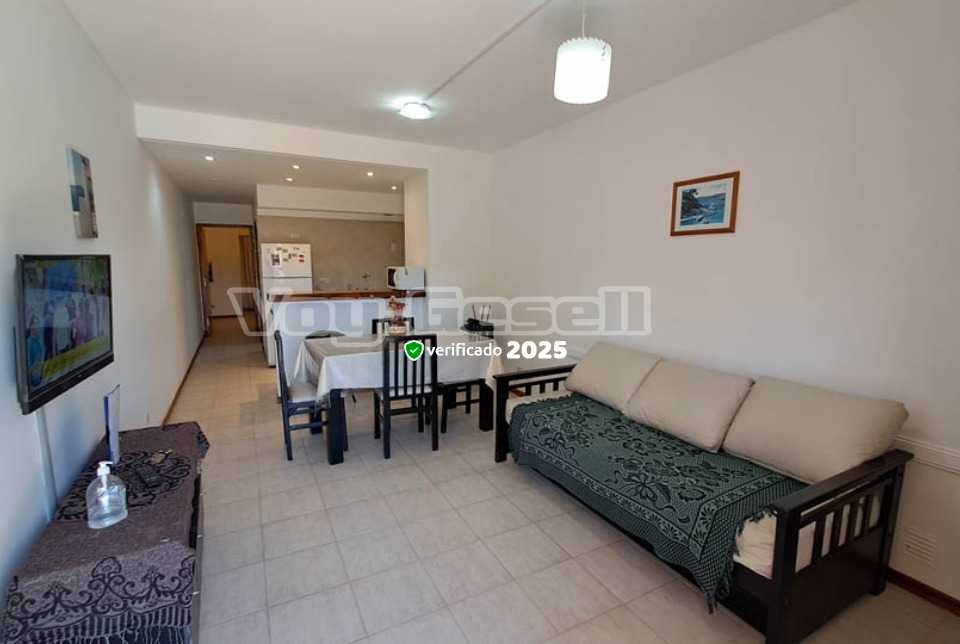 Alquilo Departamento El Virrey del Mar 2 Amb en Villa Gesell zona Centro a 120 Mts de la Playa
