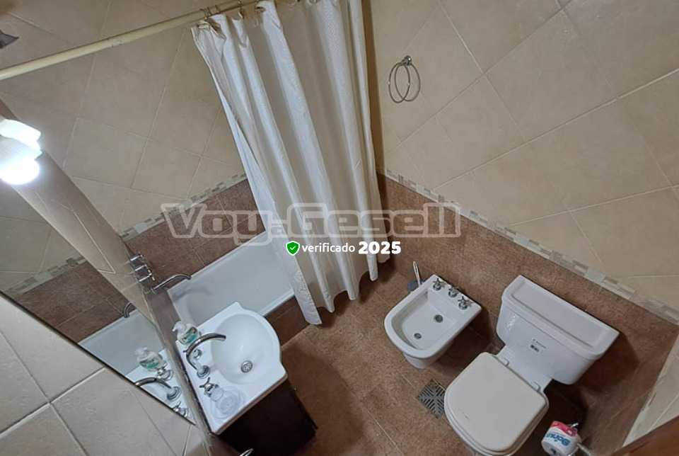 Alquilo Departamento El Virrey del Mar 2 Amb en Villa Gesell zona Centro a 120 Mts de la Playa