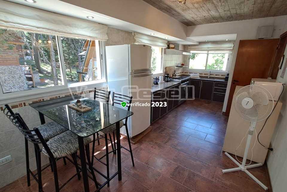 Alquilo Casa Elsa y Mario en Mar Azul zona  a 400 mts de la Playa 