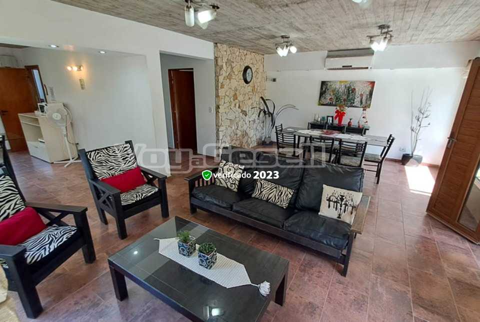 Alquilo Casa Elsa y Mario en Mar Azul zona  a 400 mts de la Playa 