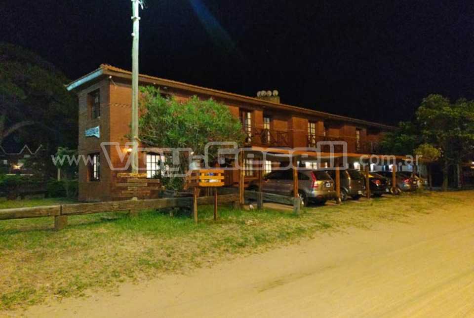 Esmeralda esquina: Duplex en Villa Gesell zona Centro