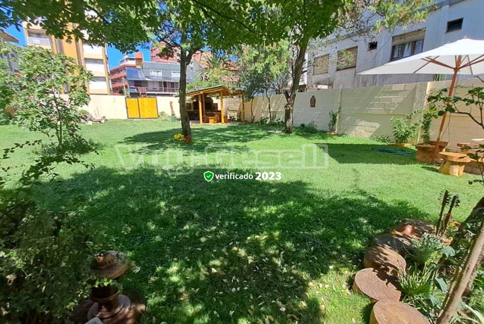 Alquilo Duplex Duplex Casa Suria  A en Villa Gesell zona Barrio Norte a 150 Mts de la Playa 