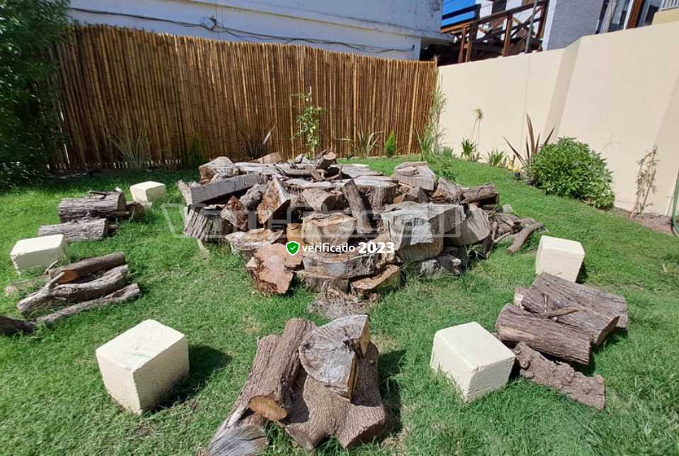 Alquilo Duplex Duplex Casa Suria  A en Villa Gesell zona Barrio Norte a 150 Mts de la Playa 