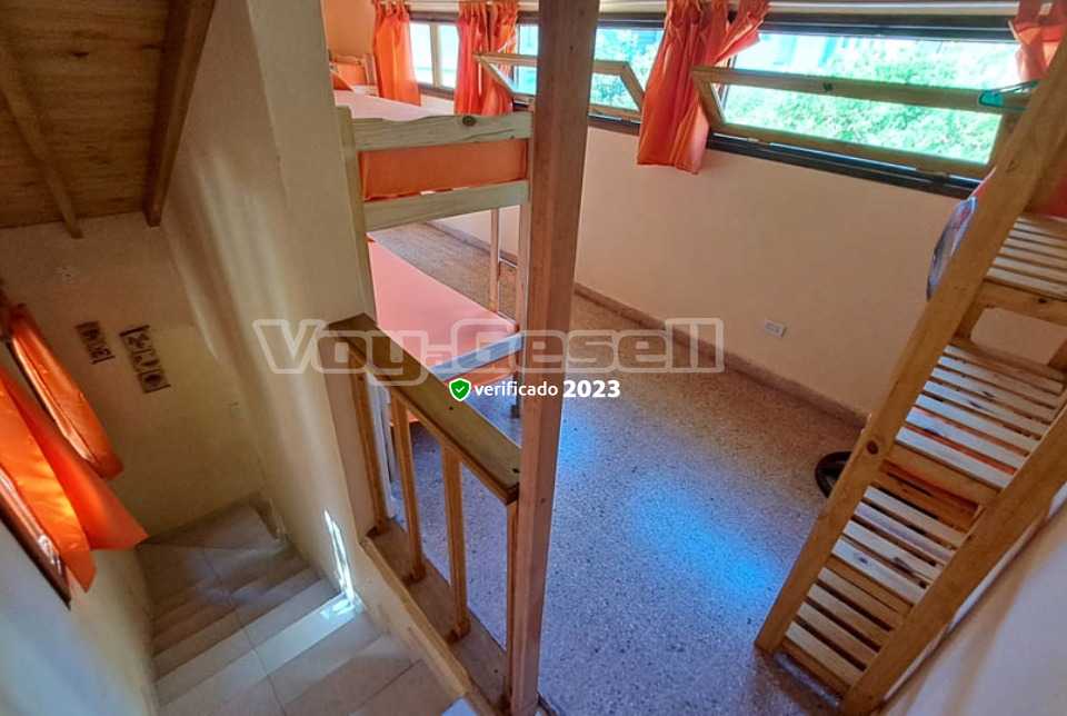 Alquilo Duplex Duplex Casa Suria B en Villa Gesell zona Barrio Norte a 150 Mts de la Playa