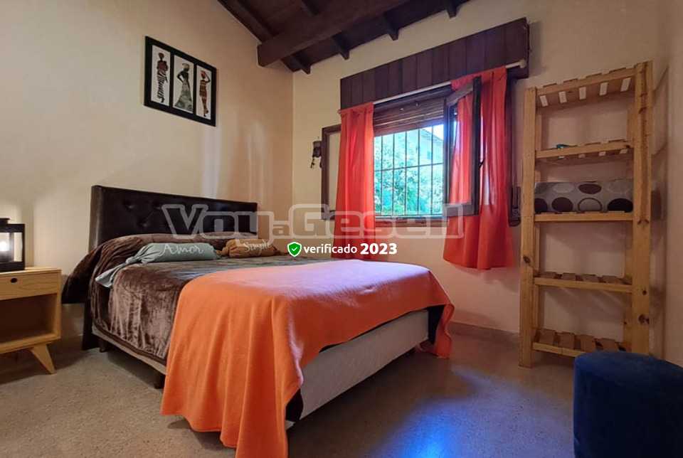 Alquilo Duplex Duplex Casa Suria B en Villa Gesell zona Barrio Norte a 150 Mts de la Playa