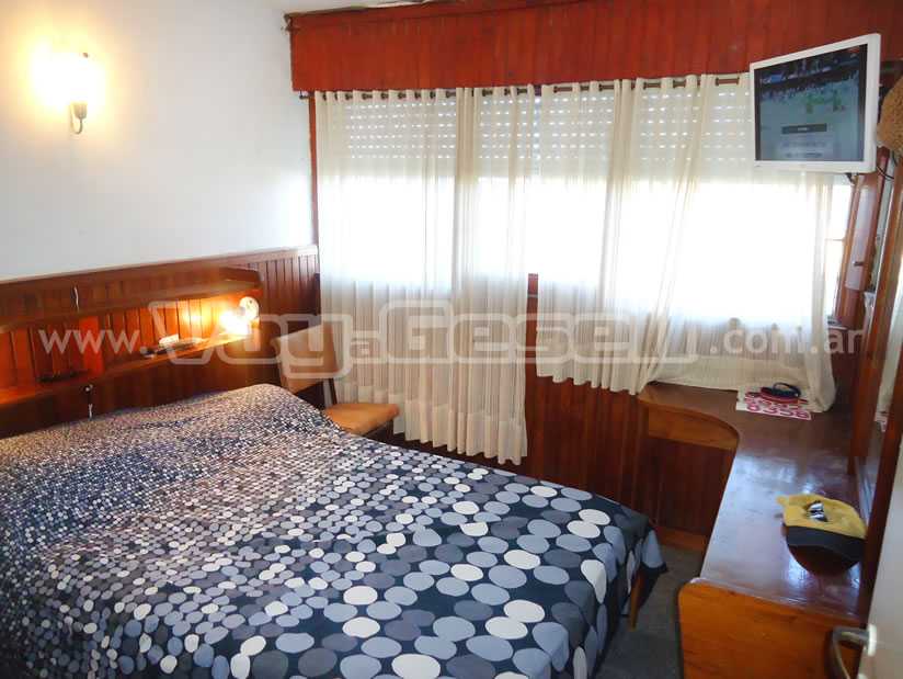 Alquilo Departamento Florida PB en Villa Gesell zona Centro a 10 Mts de la Playa 