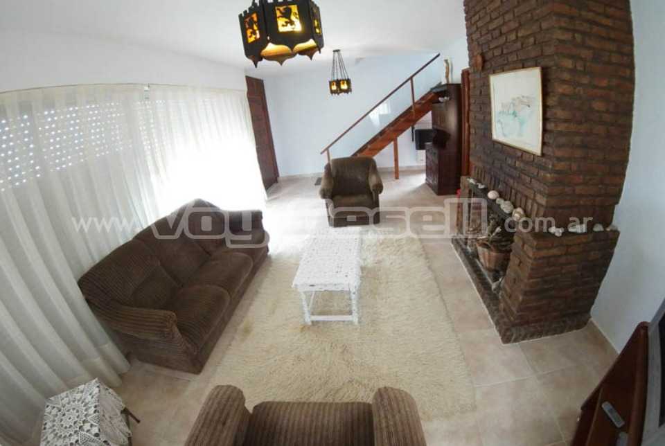 Alquilo Chalet Gaby en Villa Gesell zona Sur a 110 Mts de la Playa