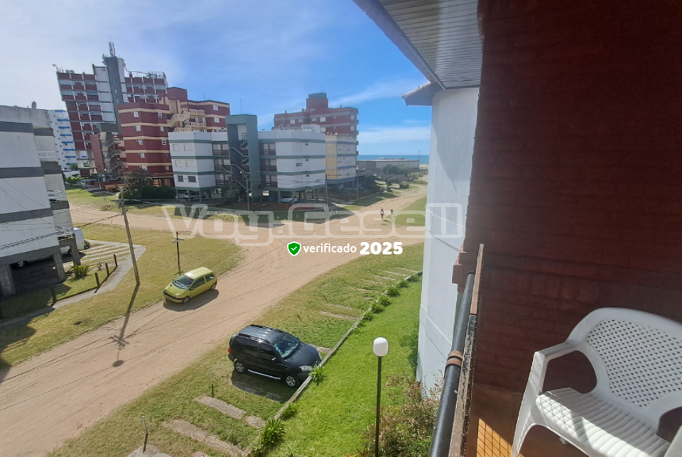 Alquilo Duplex Galeon II en Villa Gesell zona Sur a 180 mts de la Playa 