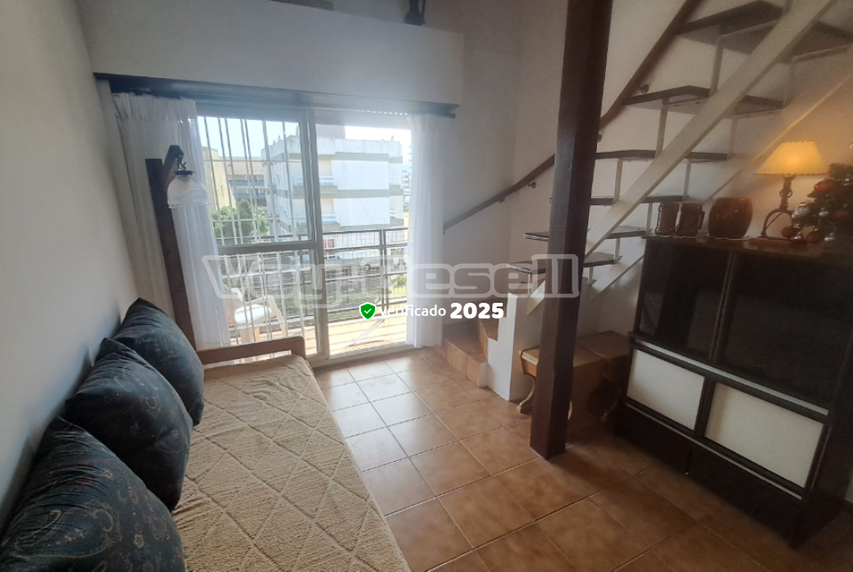 Alquilo Duplex Galeon II en Villa Gesell zona Sur a 180 mts de la Playa 