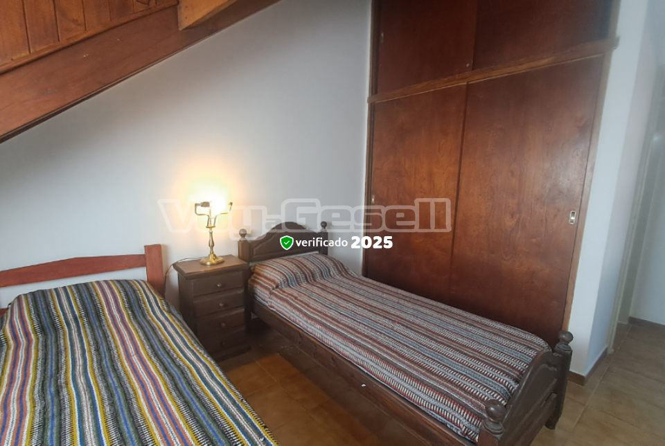 Alquilo Duplex Galeon II en Villa Gesell zona Sur a 180 mts de la Playa