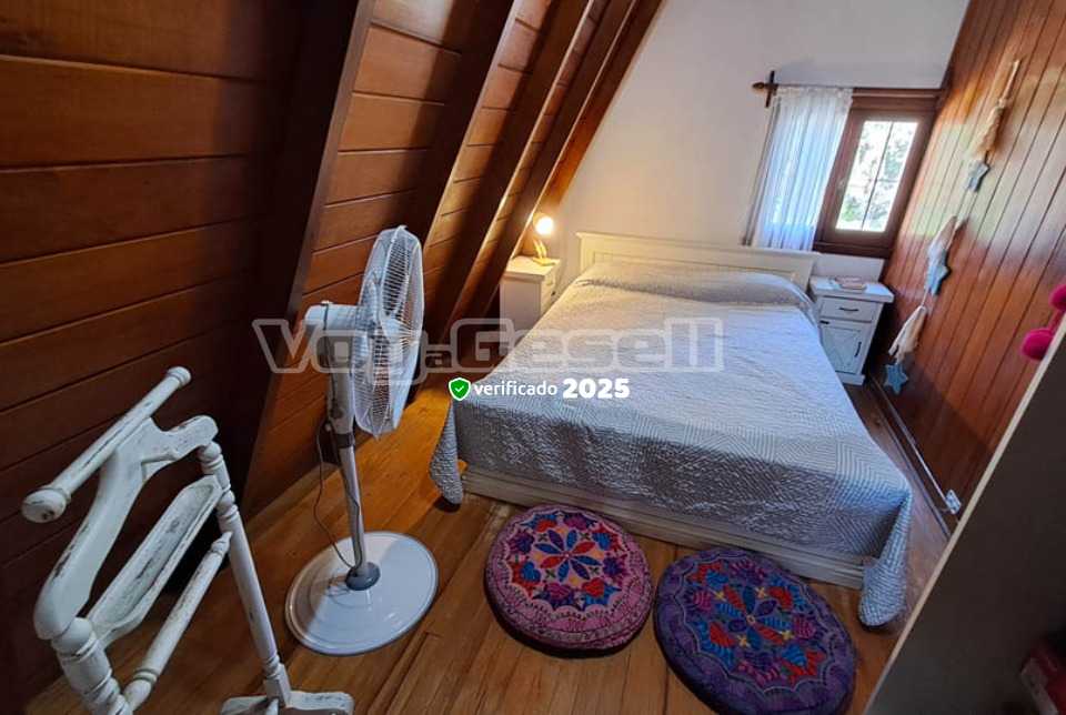 Alquilo Alpina Gatagorriak en Villa Gesell zona Barrio Norte a 550 mts de la Playa