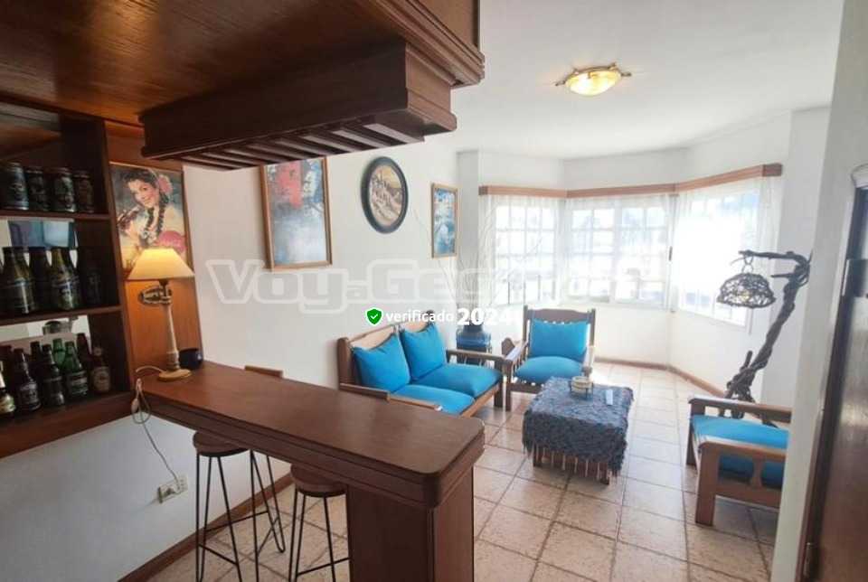 Alquilo Duplex Gemelos VII Departamento 40 en Villa Gesell zona Centro Comercial a 10 Mts de la Playa