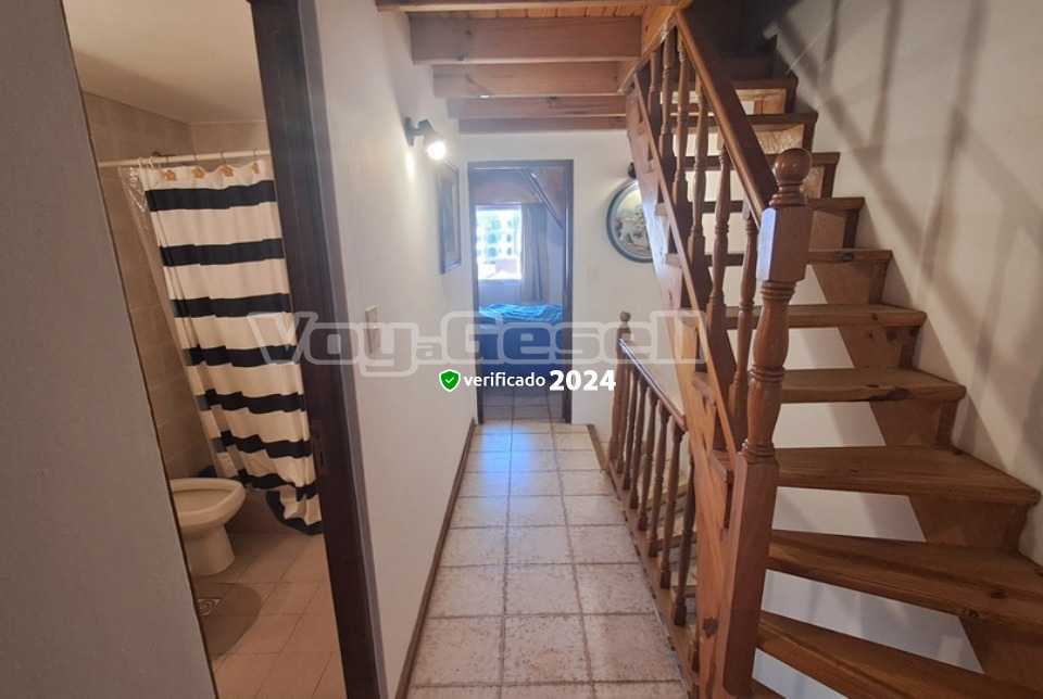 Alquilo Duplex Gemelos VII Departamento 40 en Villa Gesell zona Centro Comercial a 10 Mts de la Playa