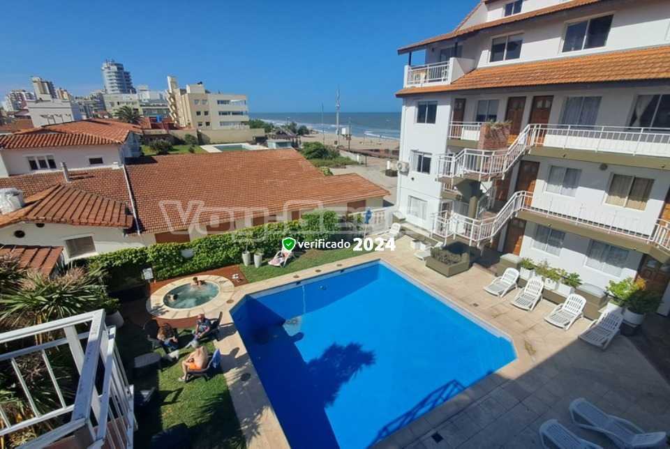 Alquilo Duplex Gemelos VII Departamento 40 en Villa Gesell zona Centro Comercial a 10 Mts de la Playa 