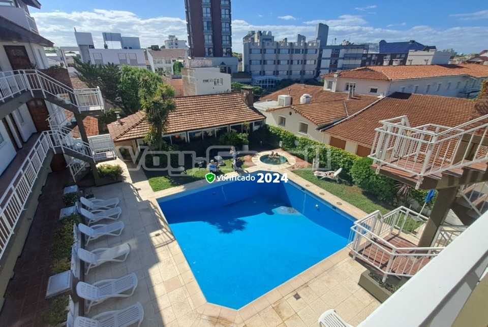 Alquilo Duplex Gemelos VII Departamento 40 en Villa Gesell zona Centro Comercial a 10 Mts de la Playa 