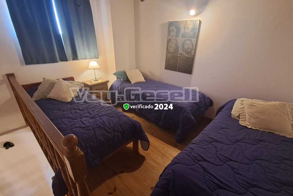 Alquilo Duplex Gemelos VII Departamento 40 en Villa Gesell zona Centro Comercial a 10 Mts de la Playa