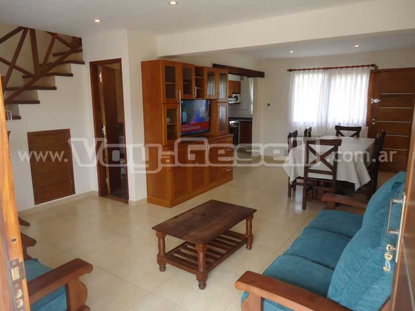 Alquilo Duplex German en Villa Gesell zona Centro a 500 Mts de la Playa 