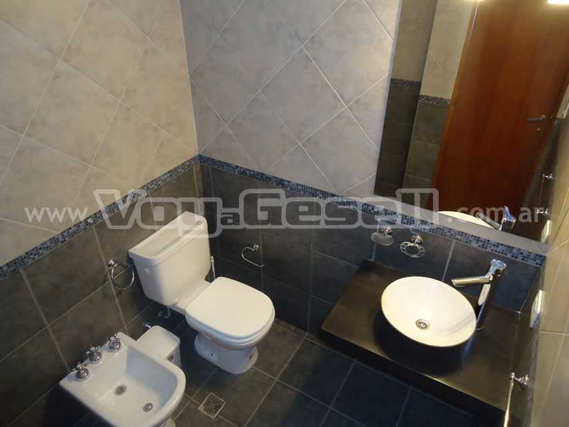 Alquilo Duplex German en Villa Gesell zona Centro a 500 Mts de la Playa 