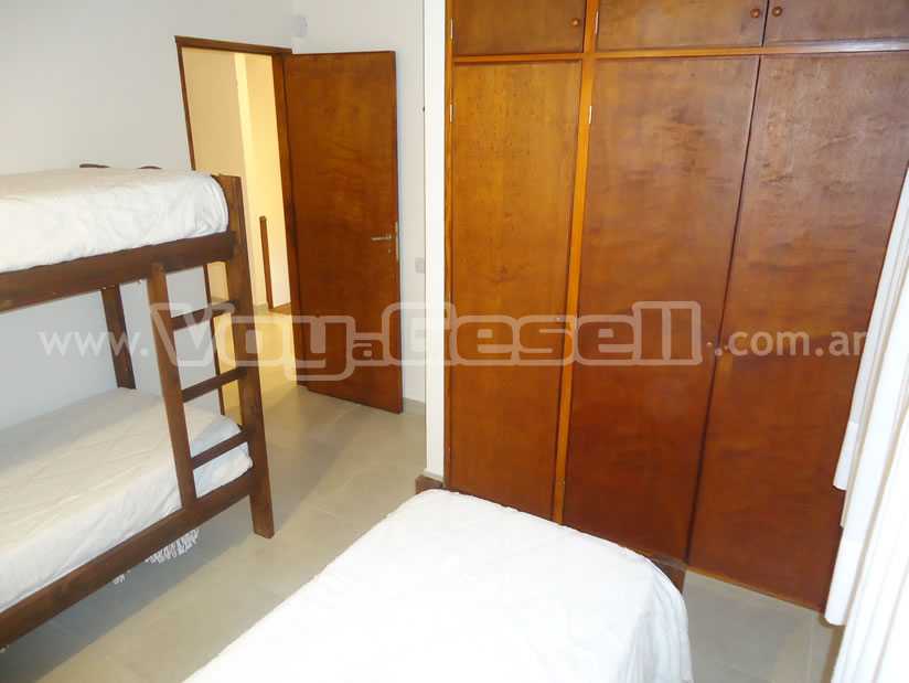 Alquilo Duplex German en Villa Gesell zona Centro a 500 Mts de la Playa