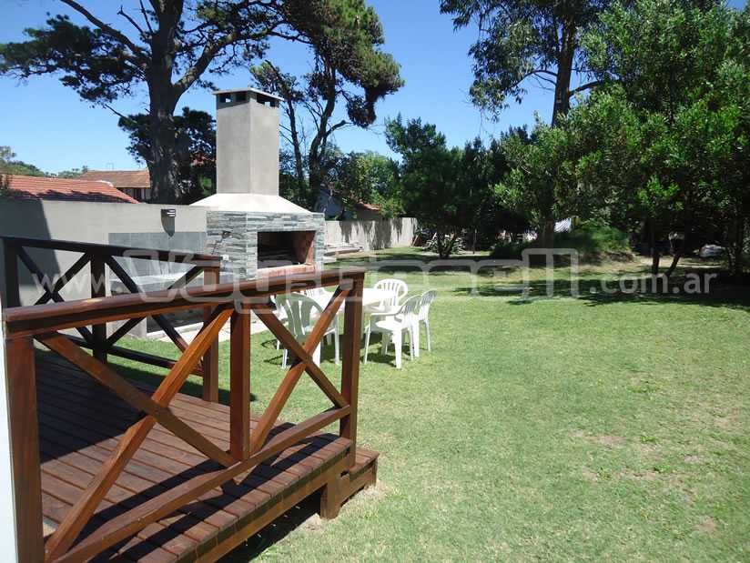 Alquilo Duplex German en Villa Gesell zona Centro a 500 Mts de la Playa