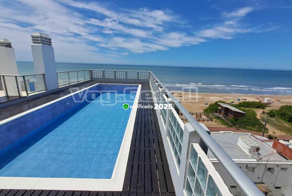 Gesell 365 G: Departamento en Villa Gesell zona Centro Comercial