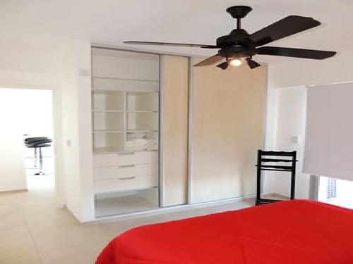 Alquilo Departamento Gesell 365 3E en Villa Gesell zona Centro Comercial a 10 Mts de la Playa