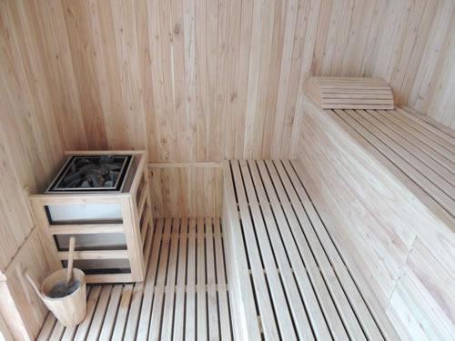 Alquilo Departamento Gesell 365 3E en Villa Gesell zona Centro Comercial a 10 Mts de la Playa