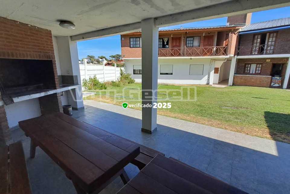 Alquilo Departamento Piedras Grises Depto 8 en Villa Gesell zona Sur a 100 Mts de la Playa 