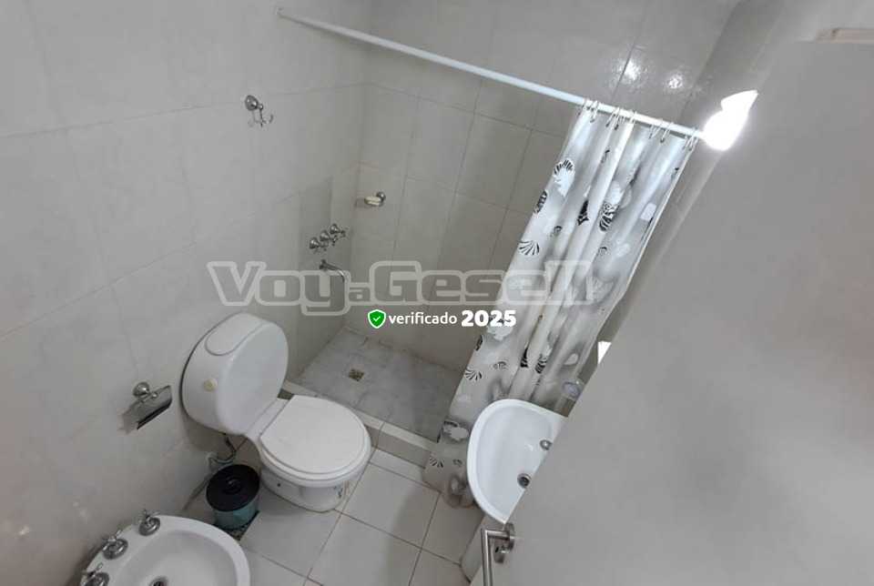 Alquilo Departamento Piedras Grises Depto 8 en Villa Gesell zona Sur a 100 Mts de la Playa