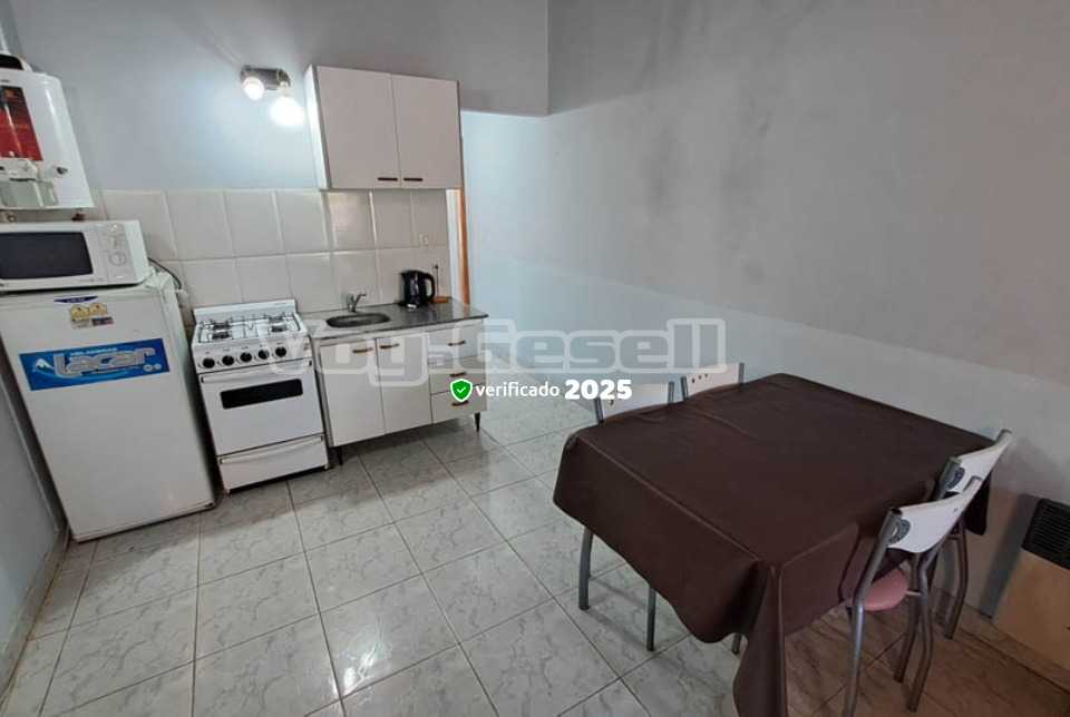 Alquilo Departamento Piedras Grises Depto 8 en Villa Gesell zona Sur a 100 Mts de la Playa