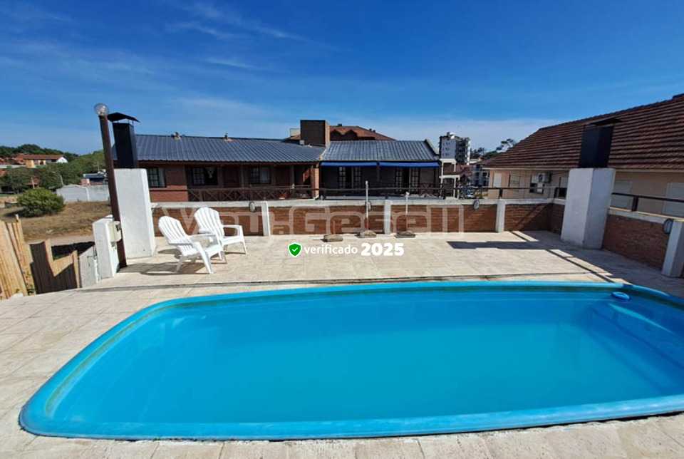 Gesell Piedras Grises Duplex 2: Duplex en Villa Gesell zona Sur