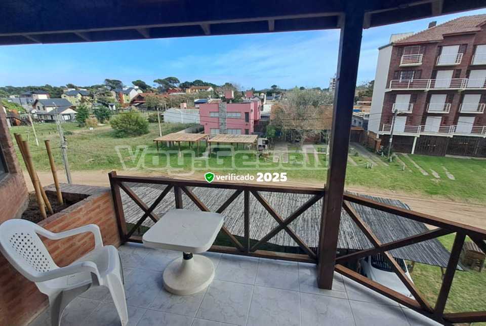 Alquilo Duplex Piedras Grises Duplex 3 en Villa Gesell zona Sur a 100 Mts de la Playa