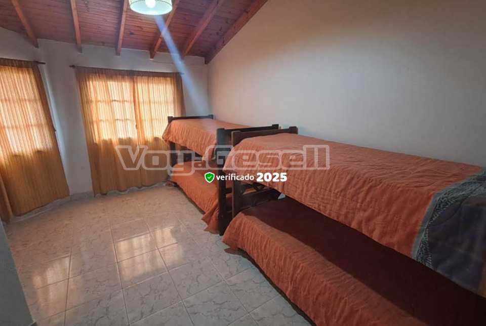 Alquilo Duplex Piedras Grises Duplex 3 en Villa Gesell zona Sur a 100 Mts de la Playa