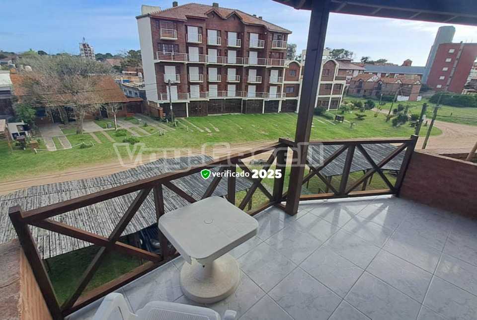 Alquilo Duplex Piedras Grises Duplex 3 en Villa Gesell zona Sur a 100 Mts de la Playa