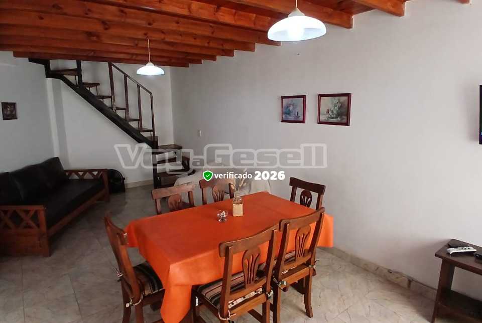 Alquilo Duplex Piedras Grises Duplex 3 en Villa Gesell zona Sur a 100 Mts de la Playa