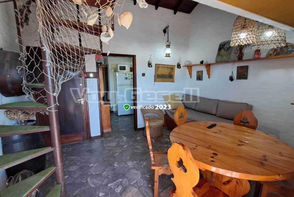 Alquilo Departamento Gure en Villa Gesell zona Barrio Norte a 50 Mts de la Playa