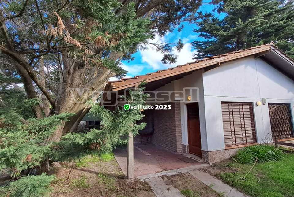 Alquilo Duplex Hilde en Villa Gesell zona Barrio Norte a 40 Mts de la Playa 