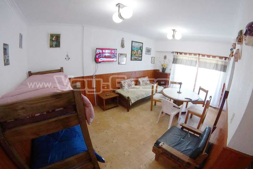 Alquilo Departamento Hola Ola en Villa Gesell zona Centro Comercial a 10 Mts de la Playa 