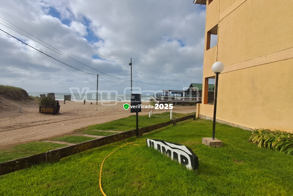 Alquilo Departamento ILAMAR PBC en Villa Gesell zona Sur a 20 mts de la Playa 