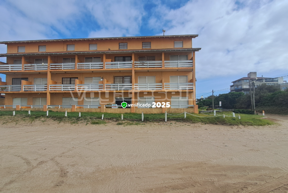Alquilo Departamento ILAMAR PBC en Villa Gesell zona Sur a 20 mts de la Playa