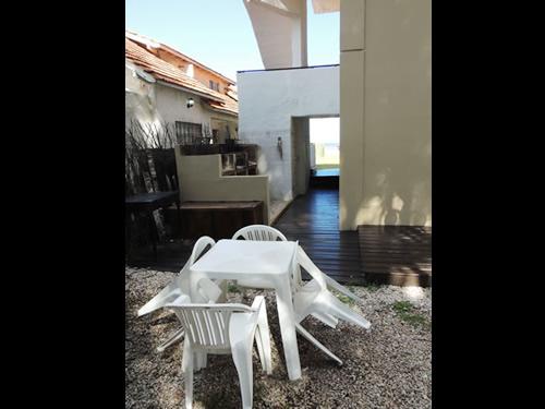 Alquilo Departamento Isota C en Villa Gesell zona Sur a 10 mts de la Playa